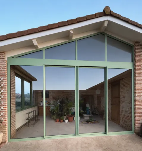 Ensemble composé pour une bâtisse en pierre, Montauban, Le Menuisier du Midi