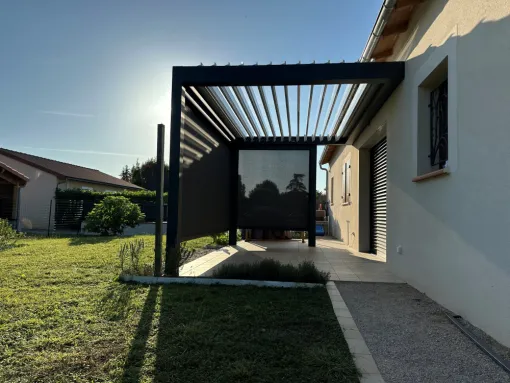 Installation de pergola bioclimatique à Montauban, Montauban, Le Menuisier du Midi